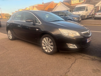 2011 (61) - 1.7 CDTi 16V ecoFLEX Elite [125] 5dr
