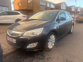 Used Vauxhall Astra 2011 for sale - 75924505: Photo