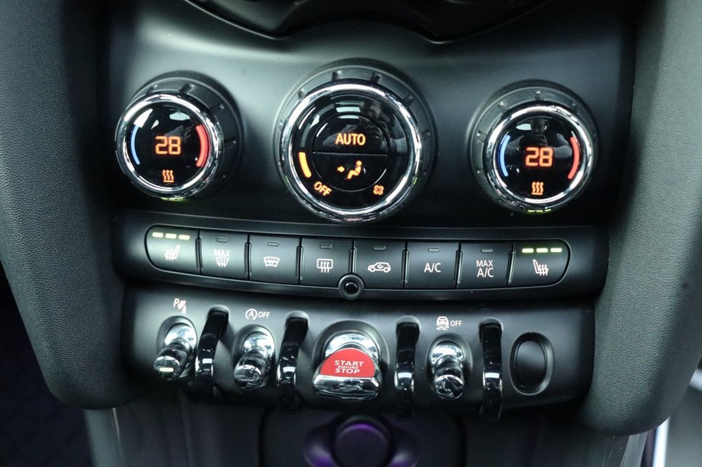 Used MINI Hatch 2020 for sale - 76826531: Photo 13