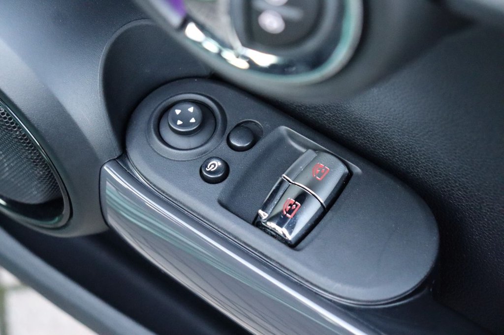 Used MINI Hatch 2020 for sale - 76826531: Photo 17