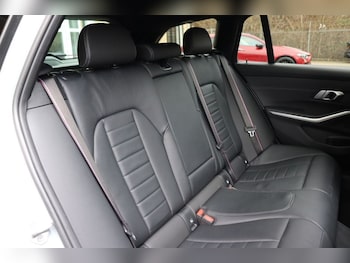 Used BMW 3 Series 2023 for sale - 77369974: Photo