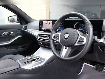 Used BMW 3 Series 2023 for sale - 78863901: Photo