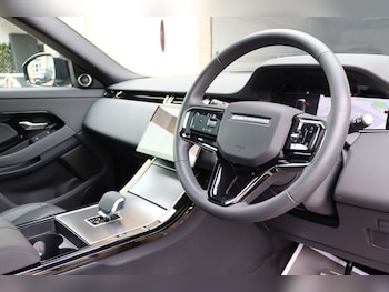 Used Land Rover Range Rover Evoque 2024 for sale - 79470625: Photo