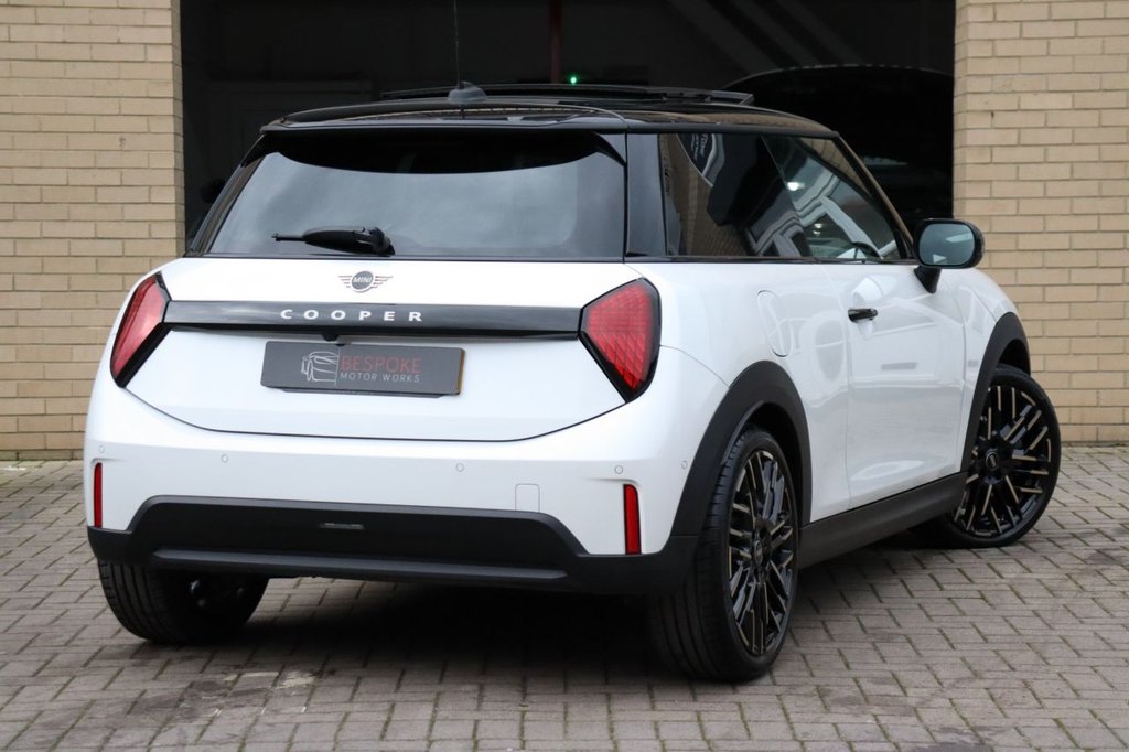 Used MINI Hatch 2024 for sale - 77708863: Photo 3