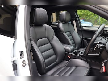 Used Porsche Macan 2022 for sale - 78445096: Photo