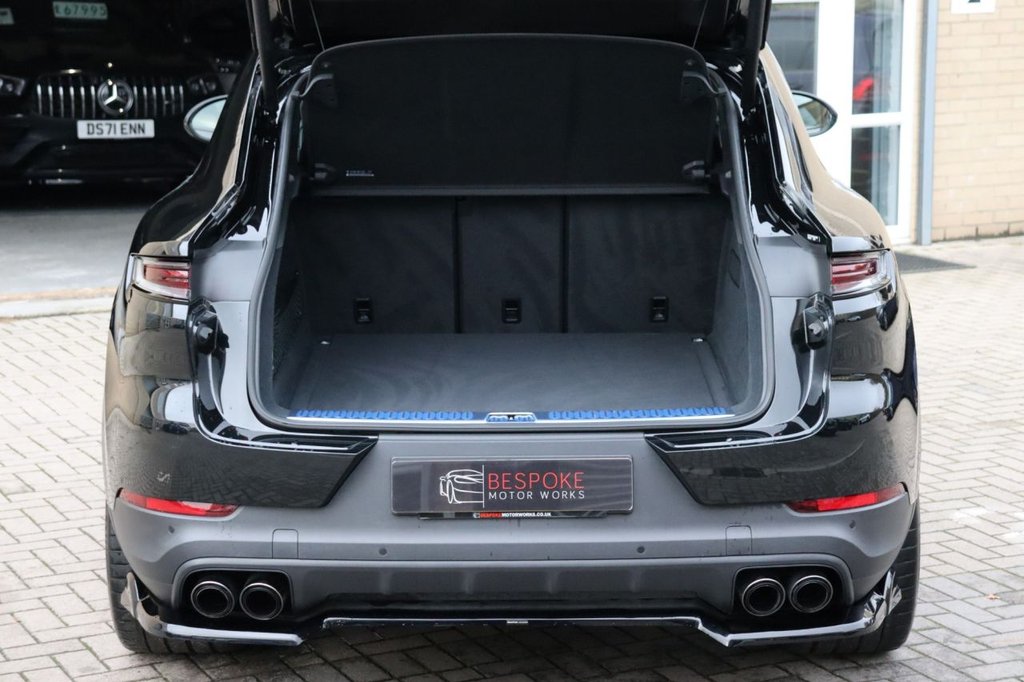 Used Porsche Cayenne 2023 for sale - 76751273: Photo 28