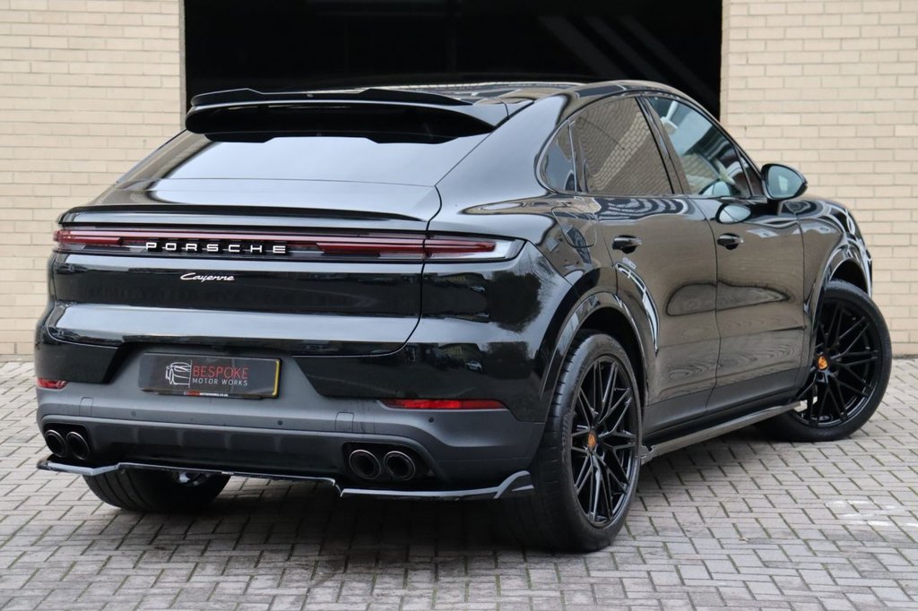 Used Porsche Cayenne 2023 for sale - 76751273: Photo 3