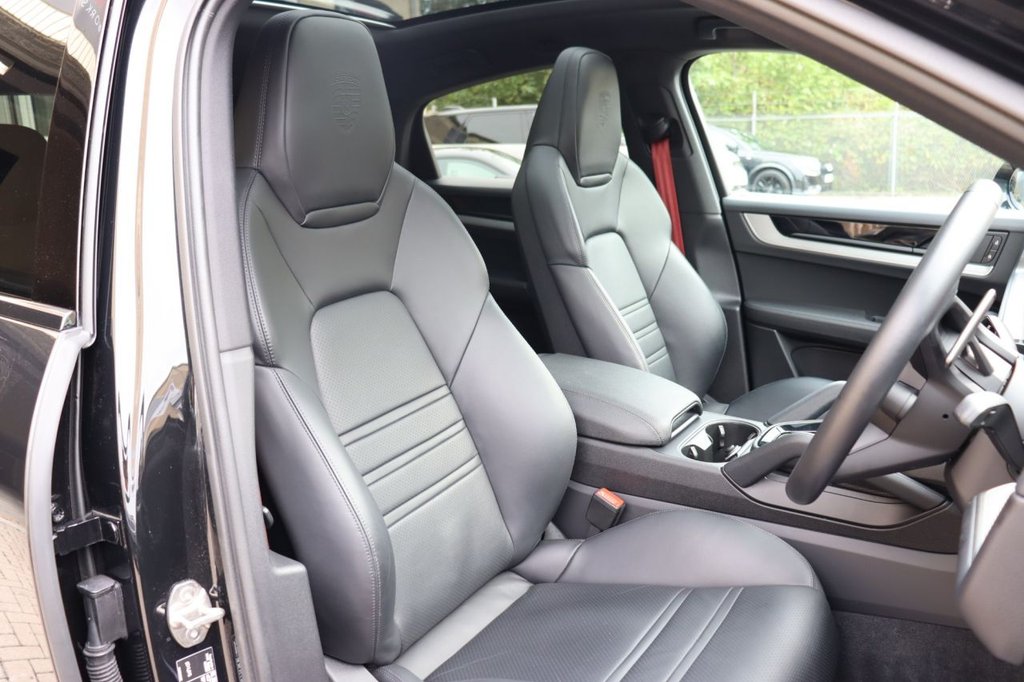 Used Porsche Cayenne 2023 for sale - 76751273: Photo 4