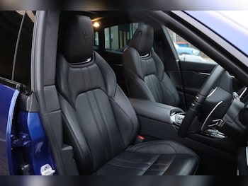 Used Maserati Levante 2023 for sale - 77263178: Photo