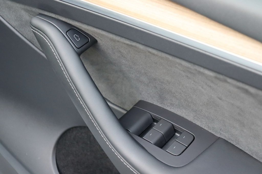 Used Tesla Model Y 2022 for sale - 77966679: Photo 18