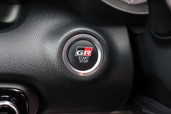 Used Toyota Yaris 2023 for sale - 74806123: Photo 14