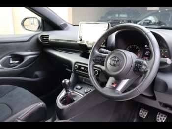 Used Toyota Yaris 2023 for sale - 74806123: Photo