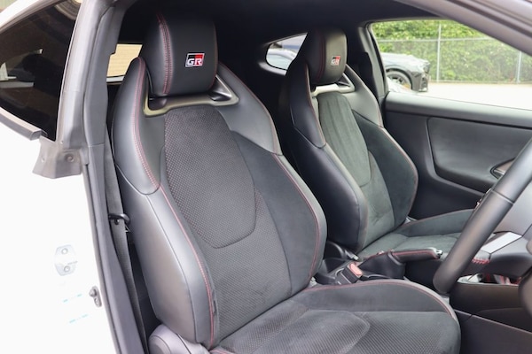 Used Toyota Yaris 2023 for sale - 74806123: Photo 4