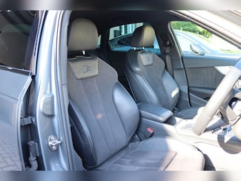 Used Audi A4 2019 for sale - 79046117: Photo