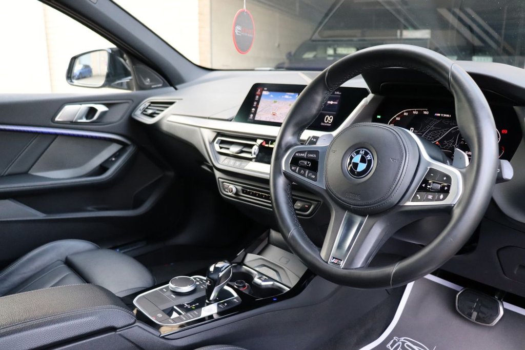 Used BMW 1 Series 2019 for sale - 76784161: Photo 2