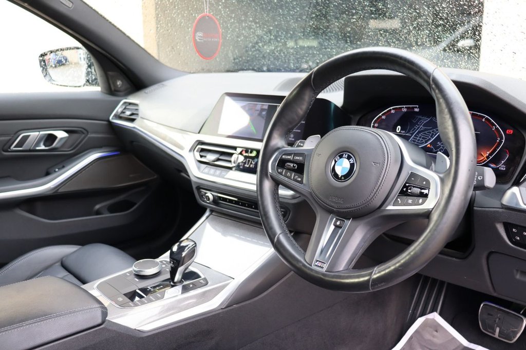 Used BMW 3 Series 2021 for sale - 76591105: Photo 2