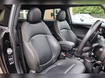Used MINI Hatch 2020 for sale - 78924029: Photo