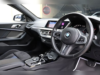 Used BMW M135i 2022 for sale - 76039666: Photo
