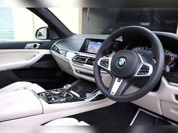 Used BMW X7 2021 for sale - 75799580: Photo