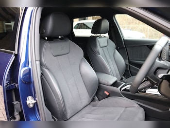 Used Audi A4 Avant 2023 for sale - 77188501: Photo