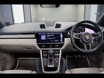 Used Porsche Cayenne 2019 for sale - 74552347: Photo