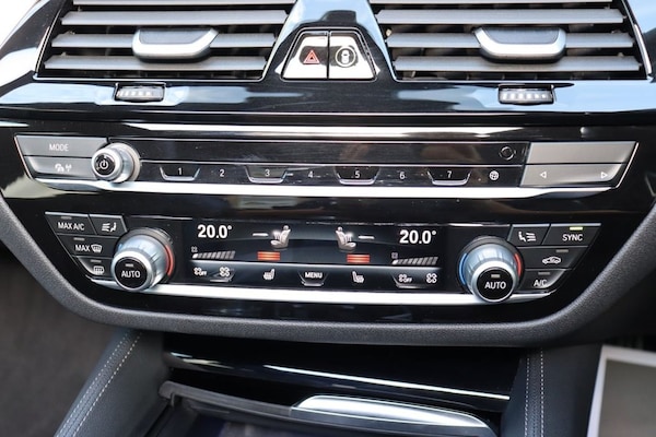 Used BMW 5 Series 2023 for sale - 76223208: Photo 13