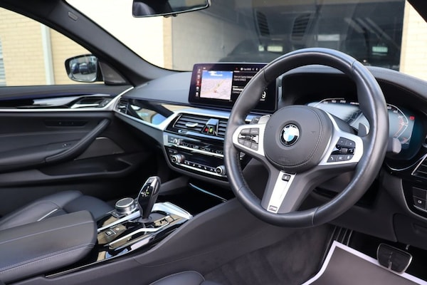 Used BMW 5 Series 2023 for sale - 76223208: Photo 2