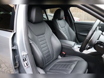 Used BMW 3 Series 2023 for sale - 77408652: Photo