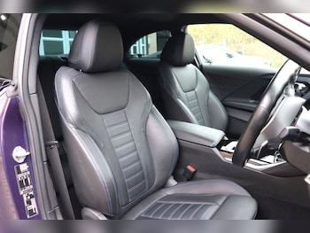 Used BMW 2 Series 2022 for sale - 78702200: Photo