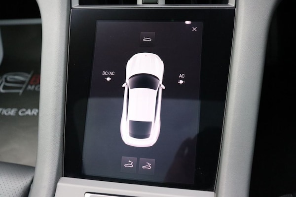 Used Porsche Taycan 2023 for sale - 75359574: Photo 13