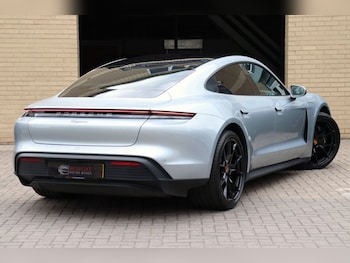 Used Porsche Taycan 2023 for sale - 75359574: Photo