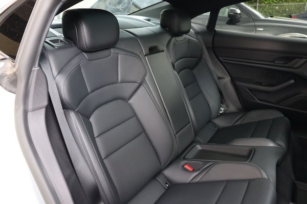 Used Porsche Taycan 2023 for sale - 75359574: Photo 6