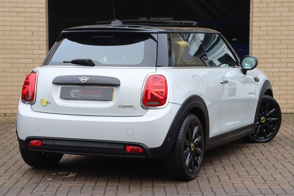 Used MINI Hatch 2021 for sale - 77407797: Photo 3