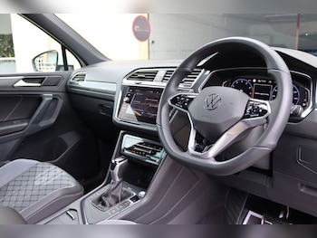 Used Volkswagen Tiguan 2024 for sale - 78805606: Photo