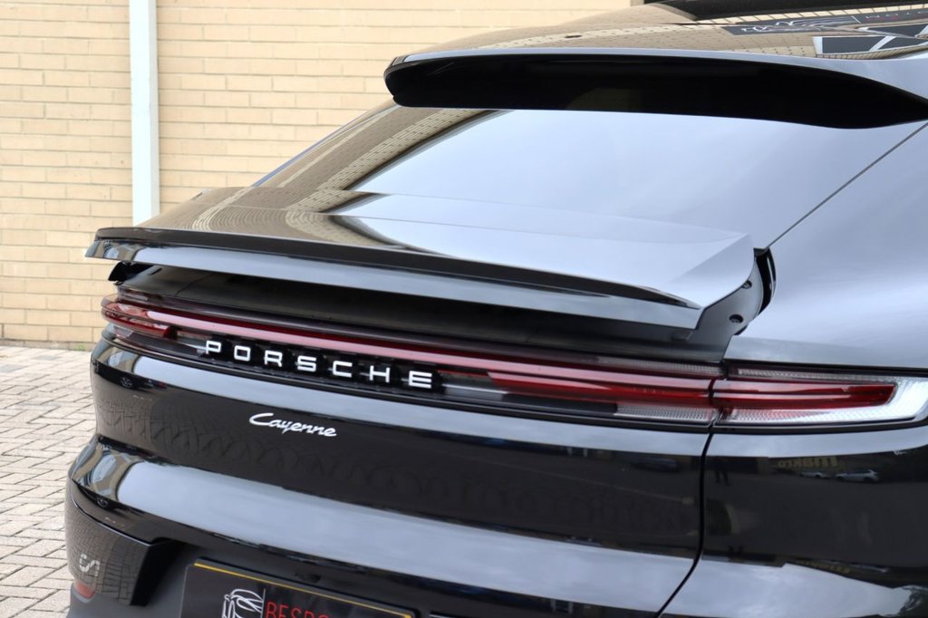 Used Porsche Cayenne 2023 for sale - 75800965: Photo 24