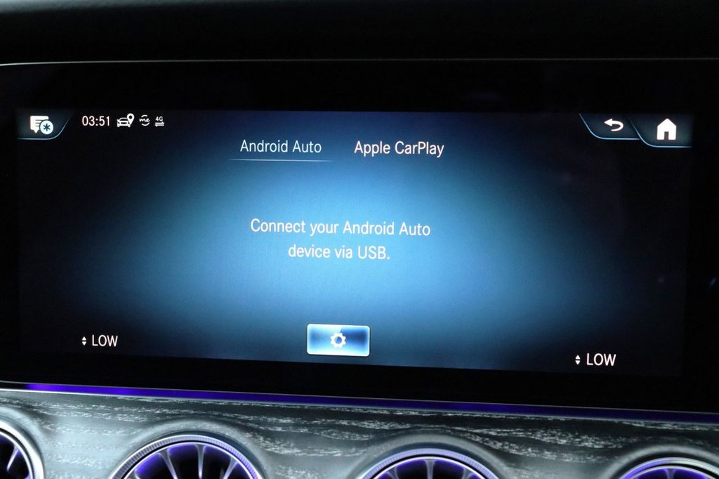 Used Mercedes-Benz E Class 2022 for sale - 76429904: Photo 11