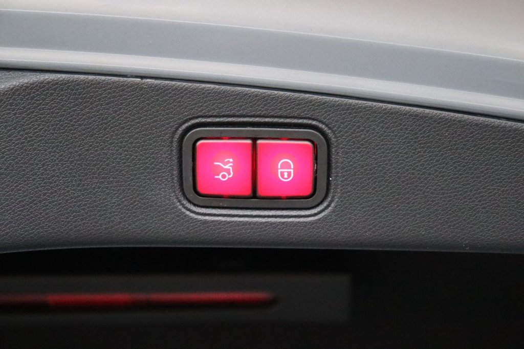 Used Mercedes-Benz E Class 2022 for sale - 76429904: Photo 21