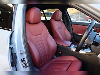 Used BMW 3 Series 2023 for sale - 77133829: Photo