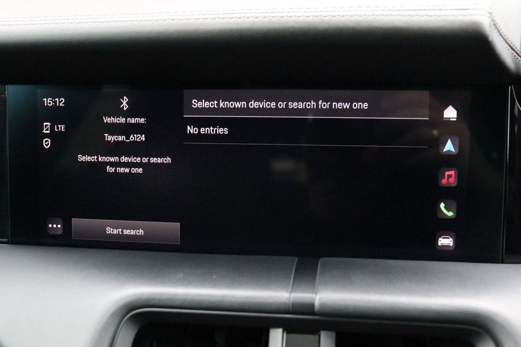 Used Porsche Taycan 2022 for sale - 77463983: Photo 15