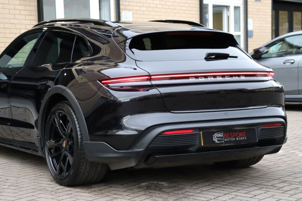 Used Porsche Taycan 2022 for sale - 77463983: Photo 33