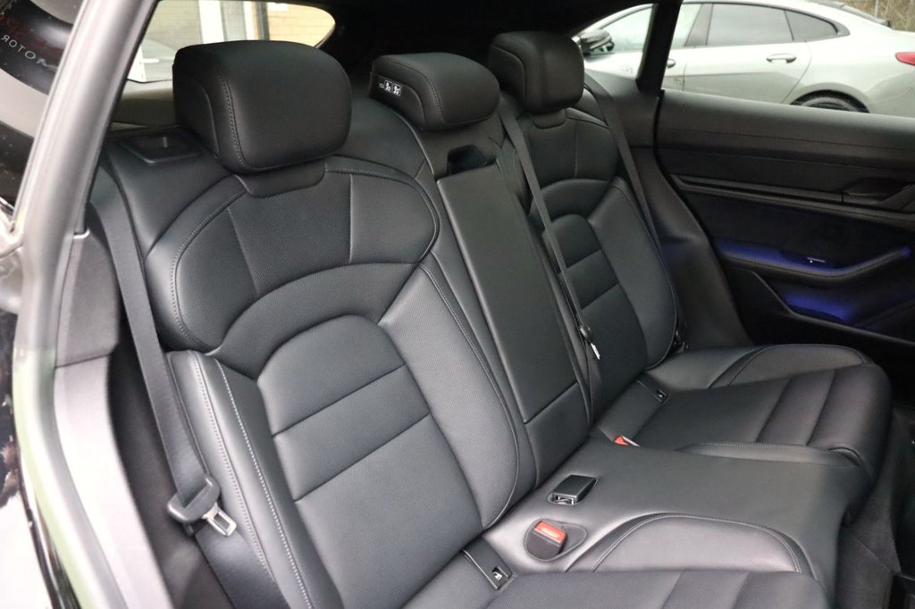 Used Porsche Taycan 2022 for sale - 77463983: Photo 5