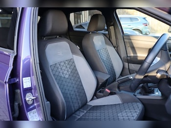 Used Volkswagen Polo 2023 for sale - 77693361: Photo