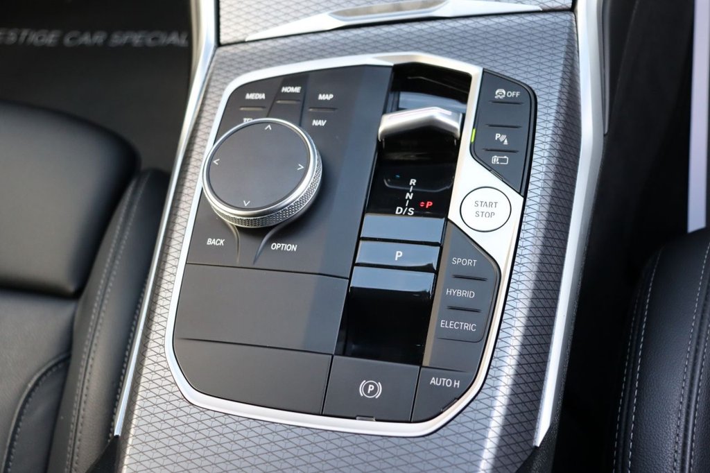 Used BMW 3 Series 2024 for sale - 76496538: Photo 16