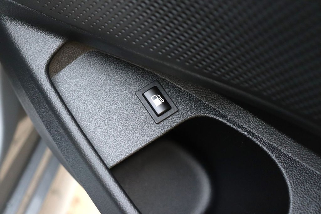 Used BMW 3 Series 2024 for sale - 76496538: Photo 20