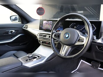 Used BMW 3 Series 2024 for sale - 76496538: Photo