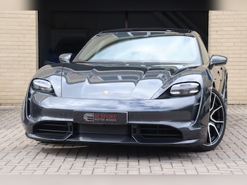 Used Porsche Taycan 2023 for sale - 78805654: Photo