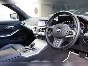Used BMW 3 Series 2021 for sale - 75877070: Photo