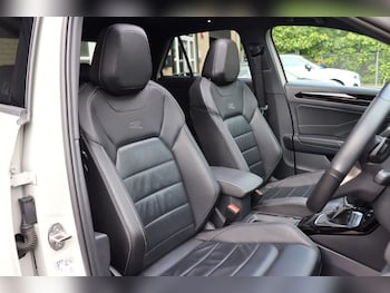 Used Volkswagen T-Roc 2023 for sale - 78525285: Photo