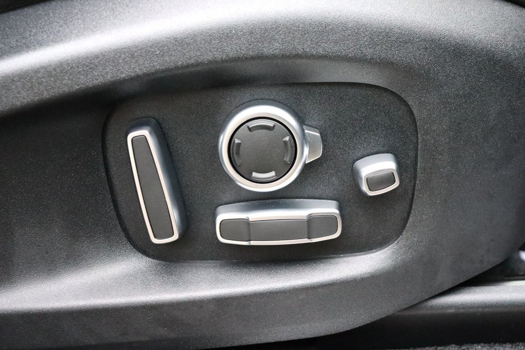 Used Land Rover Range Rover Sport 2020 for sale - 76934772: Photo 19