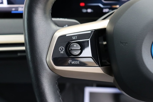Used BMW iX 2024 for sale - 73939597: Photo 22